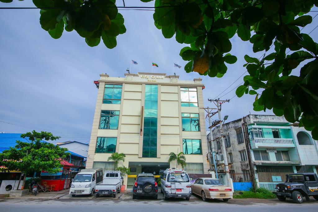 City Grand Hotel Mandalay Exterior photo