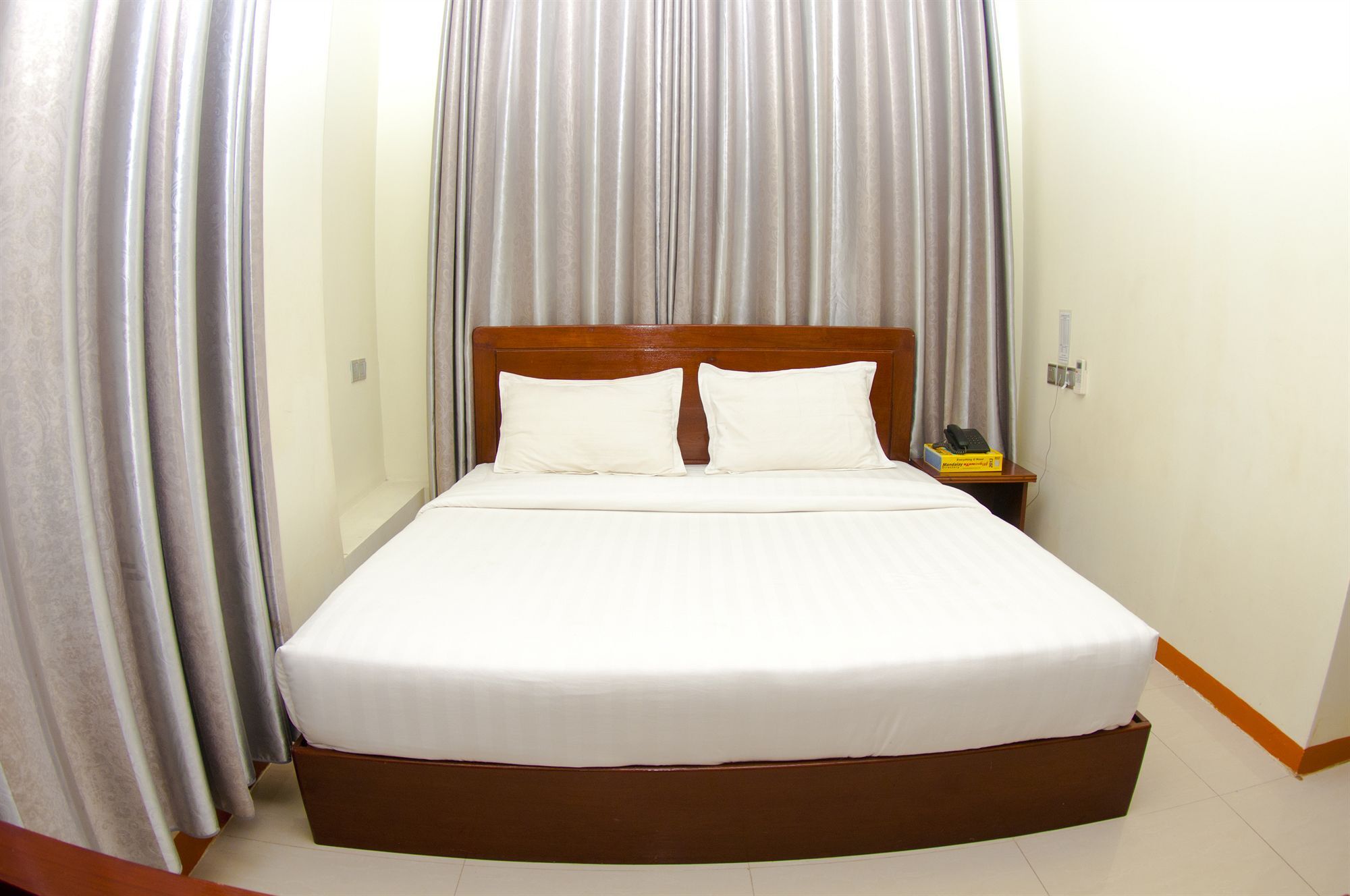 City Grand Hotel Mandalay Exterior photo